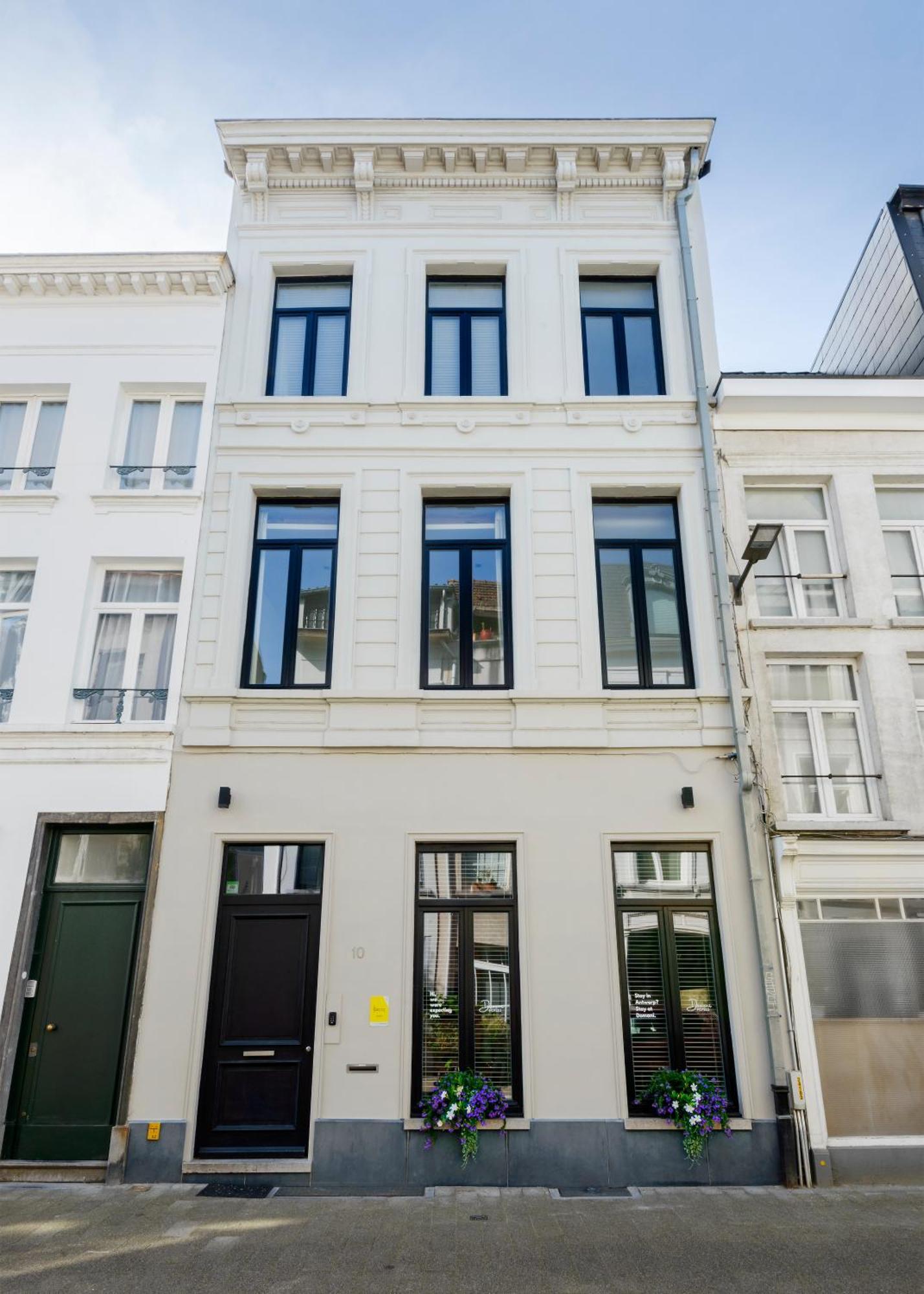 The 1880 Boutique Holiday Home แอนต์เวิร์ป ภายนอก รูปภาพ